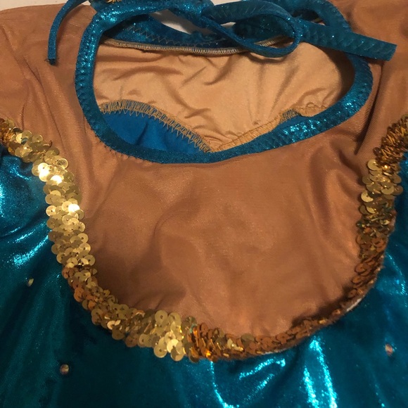 Custom dance uniform - Picture 5 of 7